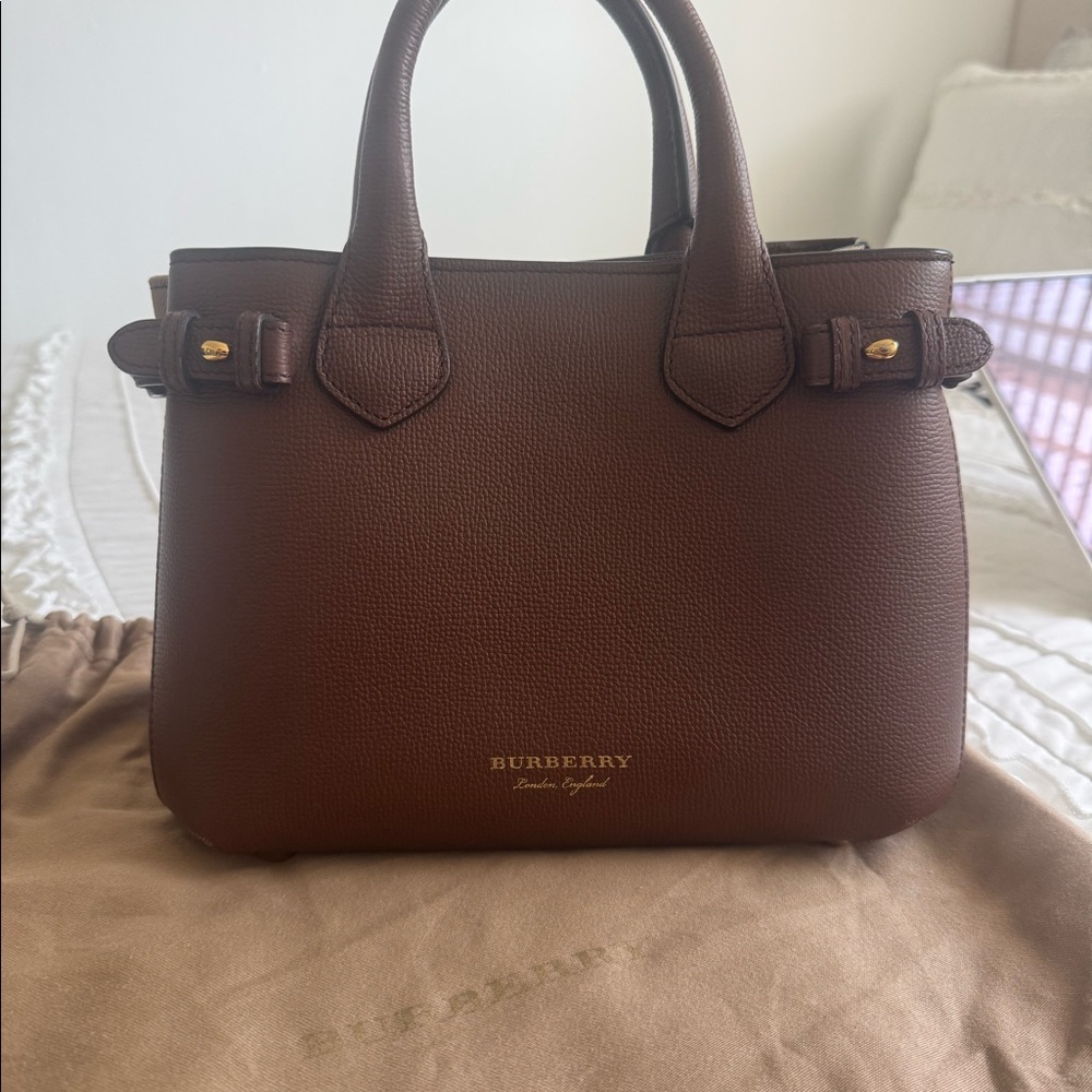 Burberry- Banner House Check medium tote bag